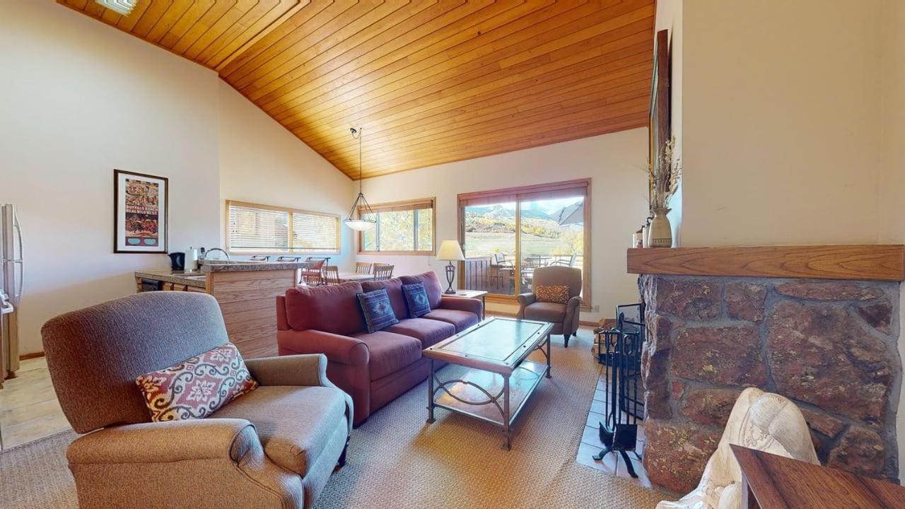 Villas at Snowmass Club 1633,1756519391:JPEG